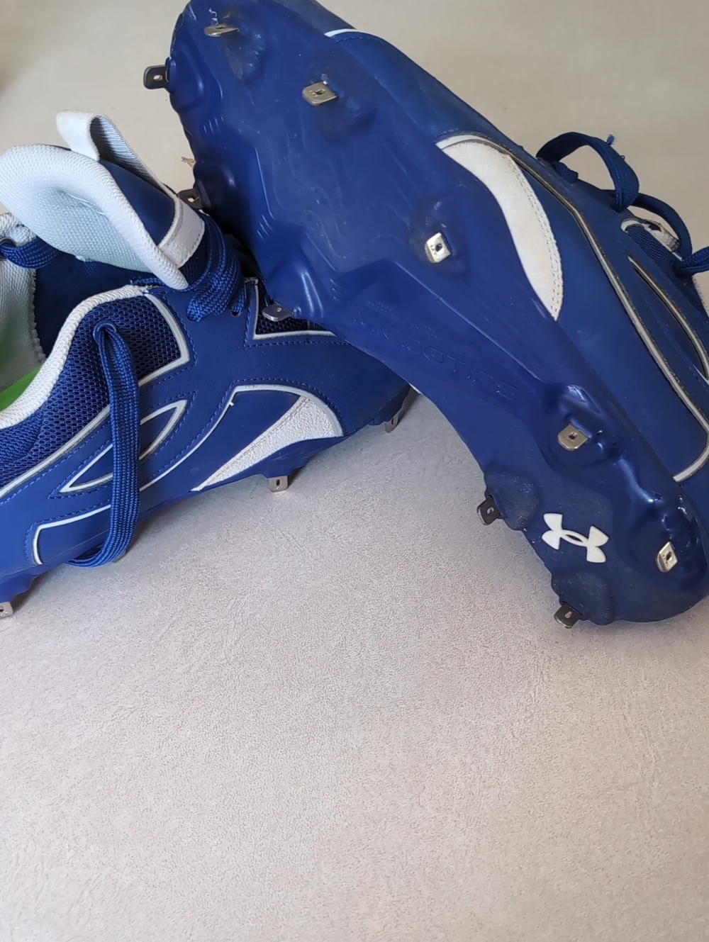 Under Armour Yard Blue and White Mens Baseball Cleats with Metal Spikes